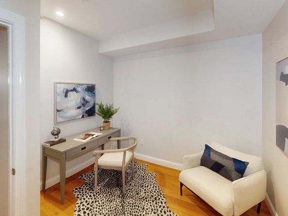 40 Westmoreland St 5, Boston MA 02124