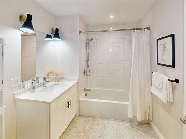 40 Westmoreland St 5, Boston MA 02124