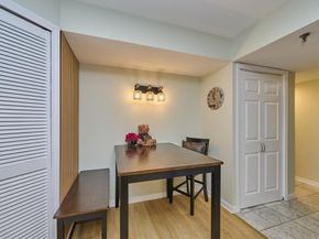 147 Kelton St 609, Boston MA 02134
