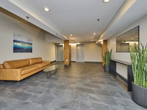 147 Kelton St 609, Boston MA 02134
