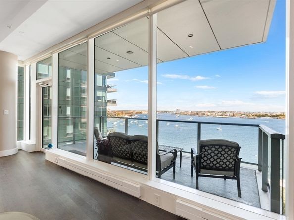 50 Liberty Dr 10K, Boston MA 02210