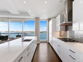 50 Liberty Dr 10K, Boston MA 02210