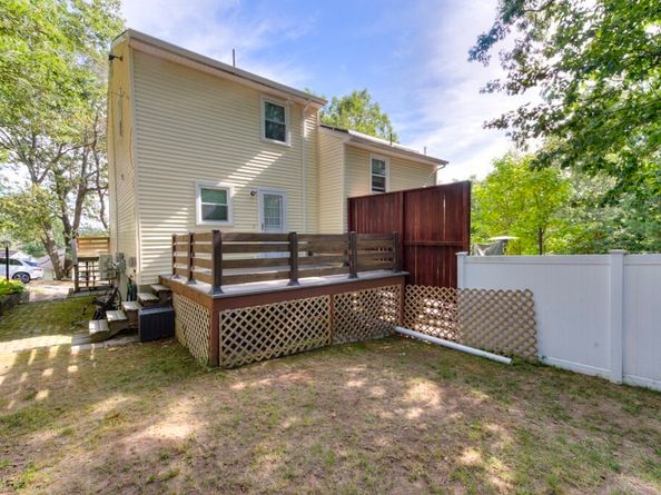 26 Mildred Ave, Worcester MA 01603