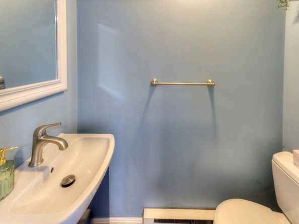 26 Mildred Ave, Worcester MA 01603