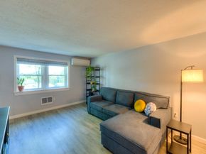 26 Mildred Ave, Worcester MA 01603