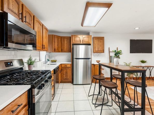 161 Hamilton St 161, Cambridge MA 02139