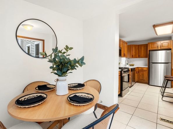161 Hamilton St 161, Cambridge MA 02139