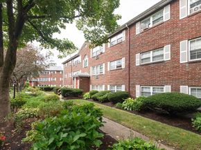 7 Cass St 6, Boston MA 02132