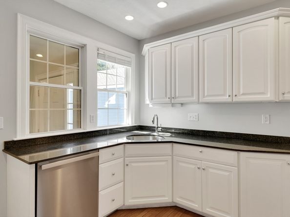 66 Webster St 66, Newton MA 02465