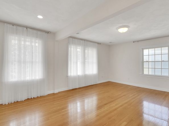 66 Webster St 66, Newton MA 02465