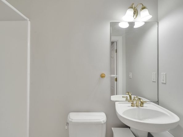 66 Webster St 66, Newton MA 02465