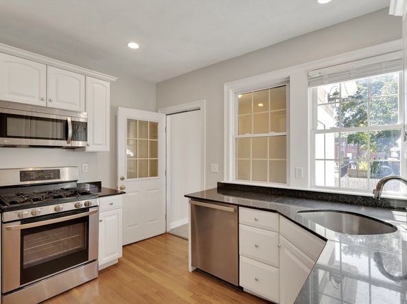 66 Webster St 66, Newton MA 02465