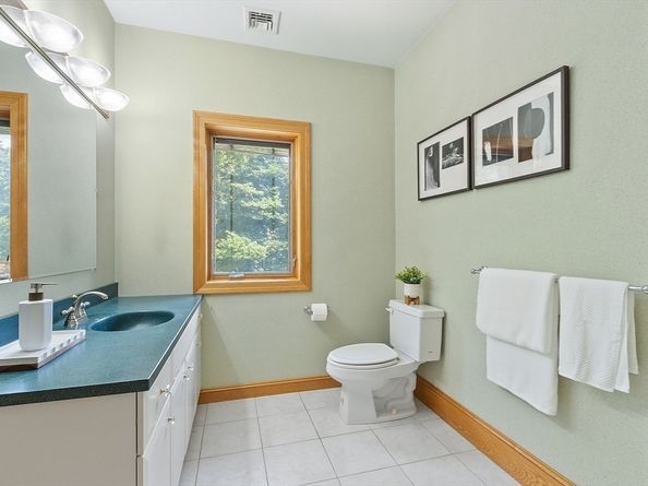 16 Solomon Pierce Rd, Lexington MA 02420