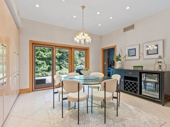 16 Solomon Pierce Rd, Lexington MA 02420