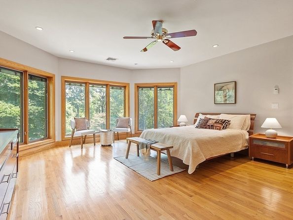 16 Solomon Pierce Rd, Lexington MA 02420
