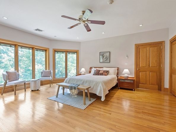 16 Solomon Pierce Rd, Lexington MA 02420