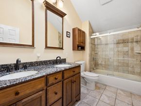 198 South Street, Northborough MA 01532