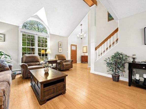 198 South Street, Northborough MA 01532