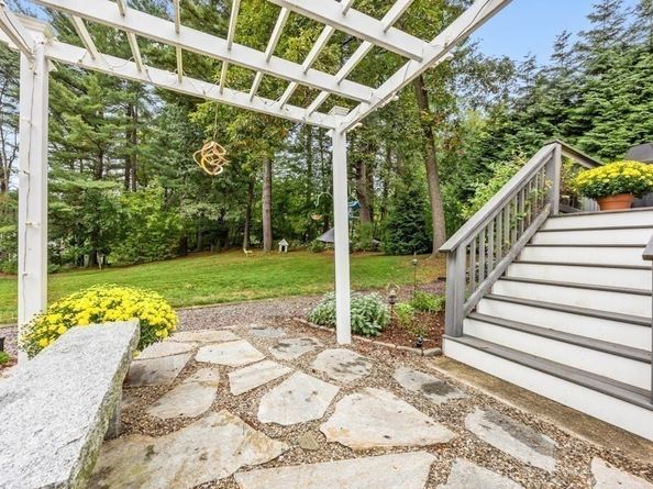 198 South Street, Northborough MA 01532