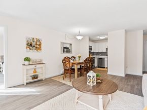 10 Rutledge St 3G, Worcester MA 01604