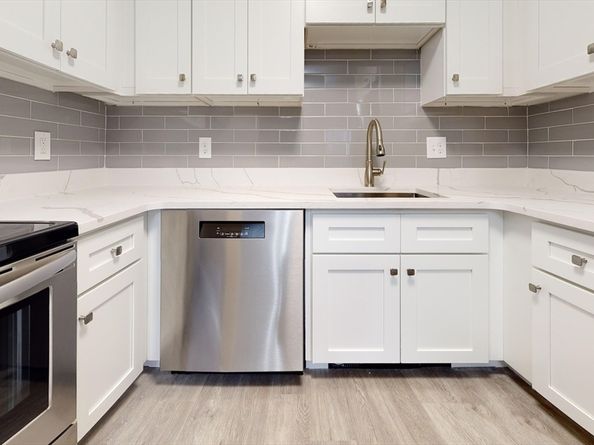 10 Rutledge St 3G, Worcester MA 01604