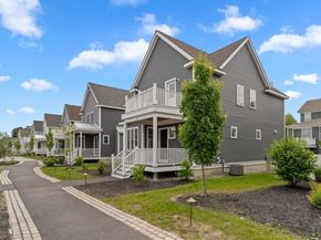 16 Daania Drive 16, Westborough MA 01581
