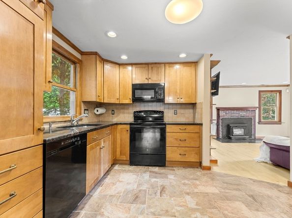 46 Perry Henderson Drive, Framingham MA 01701