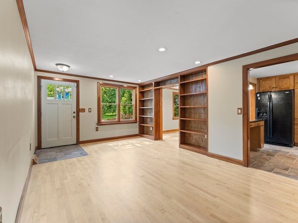 46 Perry Henderson Drive, Framingham MA 01701