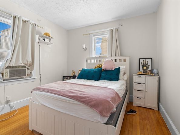 79-81 Vernon St, Waltham MA 02453