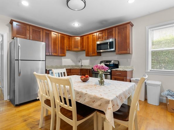 79-81 Vernon St, Waltham MA 02453