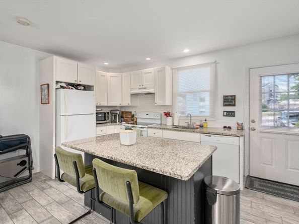 6 Rio Drive, Gloucester MA 01930