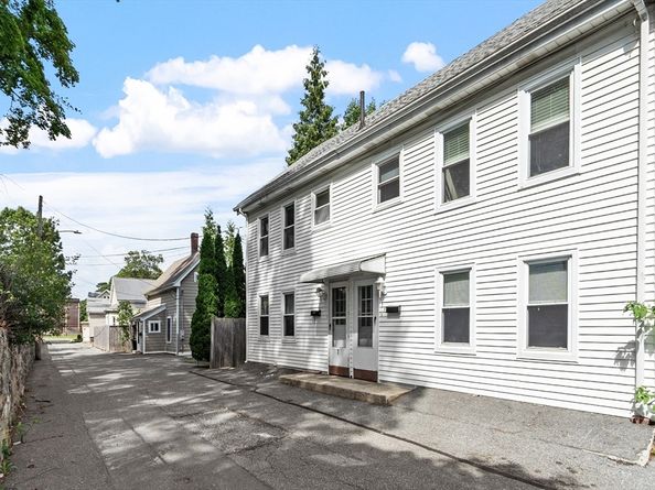 7-9 Oriental Court, Stoneham MA 02180