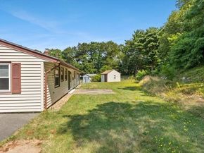 9 Massachusetts Ave, Brockton MA 02302