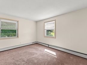 9 Massachusetts Ave, Brockton MA 02302