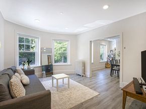 12 Colbourne Crescent 1, Brookline MA 02445