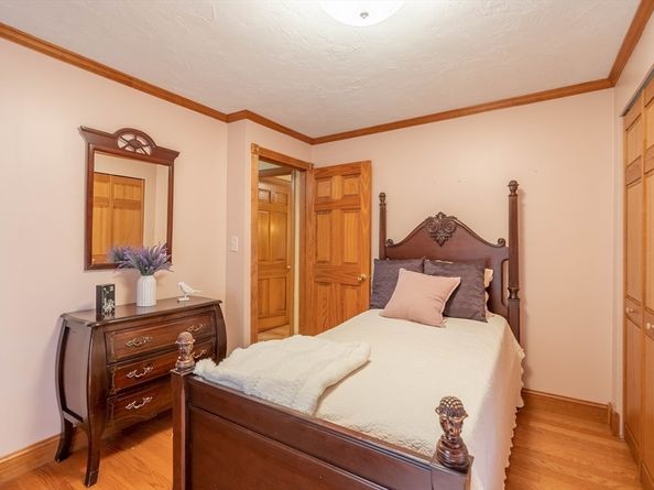 55 Central Ave, Paxton MA 01612