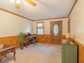 55 Central Ave, Paxton MA 01612
