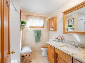 55 Central Ave, Paxton MA 01612