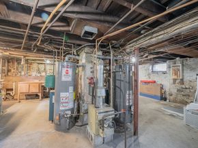 68 Cook Ave, Chelsea MA 02150