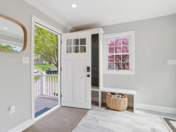 62 Fulton St, Norwood MA 02062