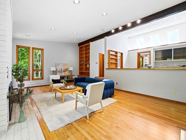 6 Angier Rd, Lexington MA 02420