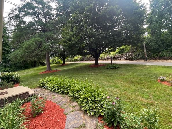 1042 Turkey St, Hardwick MA 01082