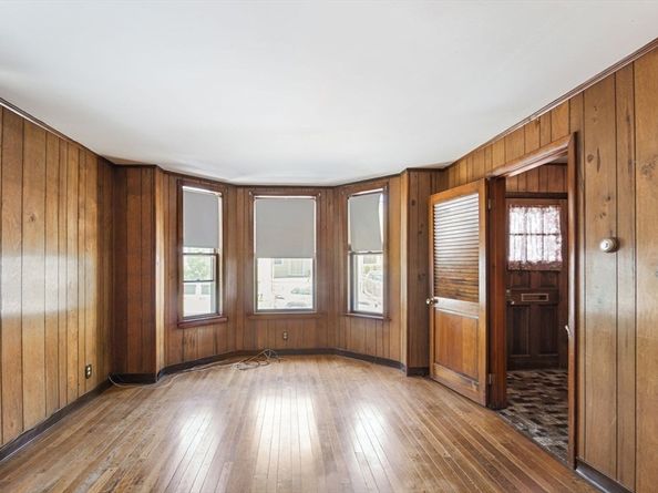 25 Bradbury Street, Boston MA 02134