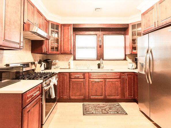 19 Verdun St, Boston MA 02124