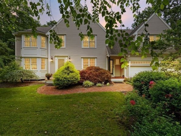 95 Little Herring Pond Rd, Plymouth MA 02360