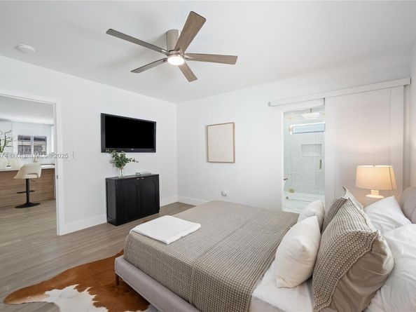 2735 SW 65th Ave, Miami FL 33155