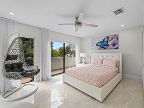 6180 Pine Tree Dr, Miami Beach FL 33140