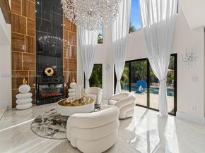 6180 Pine Tree Dr, Miami Beach FL 33140