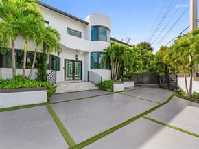 6180 Pine Tree Dr, Miami Beach FL 33140
