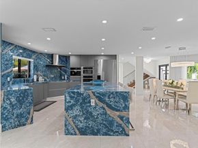 6180 Pine Tree Dr, Miami Beach FL 33140